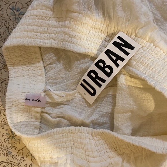 NWT Urban Outfitters Cross Hacked Flounce Shorts - Picture 2 of 4